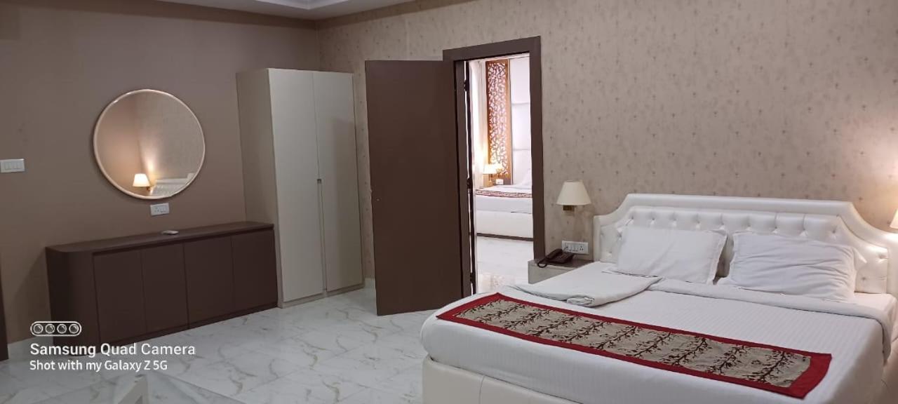 Ymca Seacom Inn Колката Екстер'єр фото